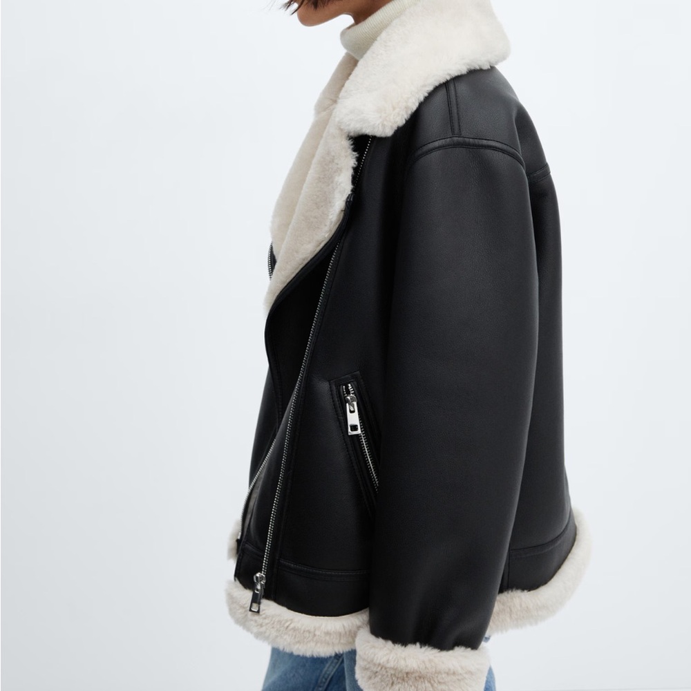 🖤 mango faux shearling-lined biker jacket 🖤
✨ size xs | new with tags ✨ - Picture 4 of 8